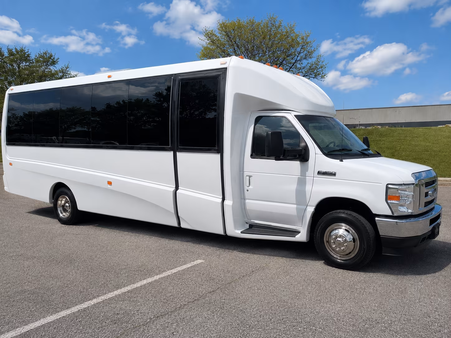 Hollywood Airport Shuttle & Transportation party bus exterior