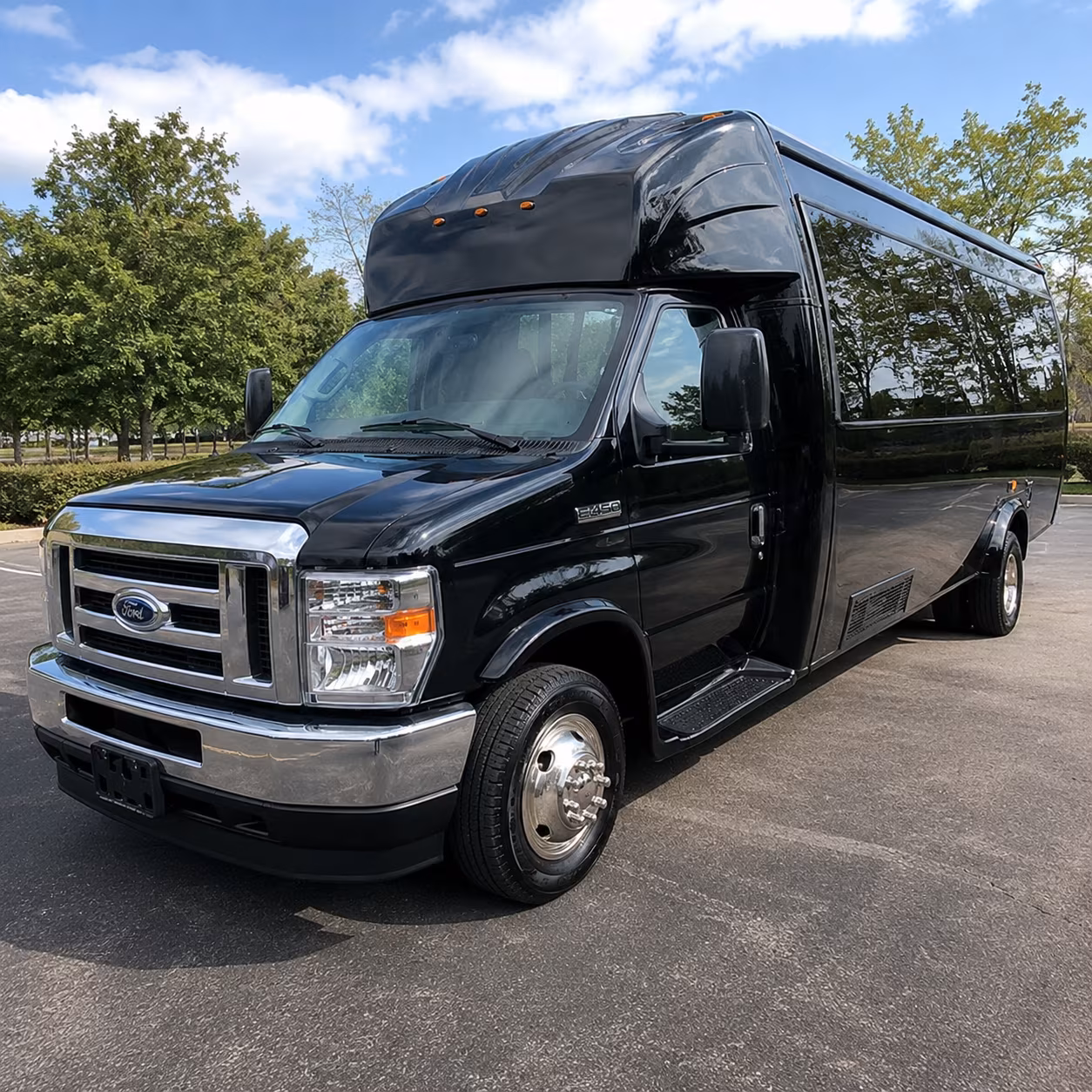 Hollywood Birthday, Sweet 16, & Quinceañera Party Bus Rentals