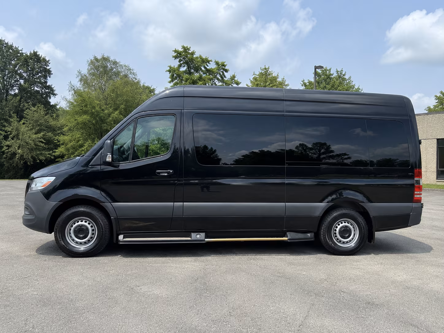 Hollywood Corporate Transportation party bus exterior
