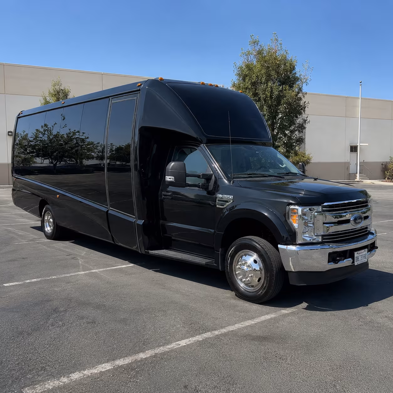 Hollywood Homecoming & Prom Party Bus Rentals
