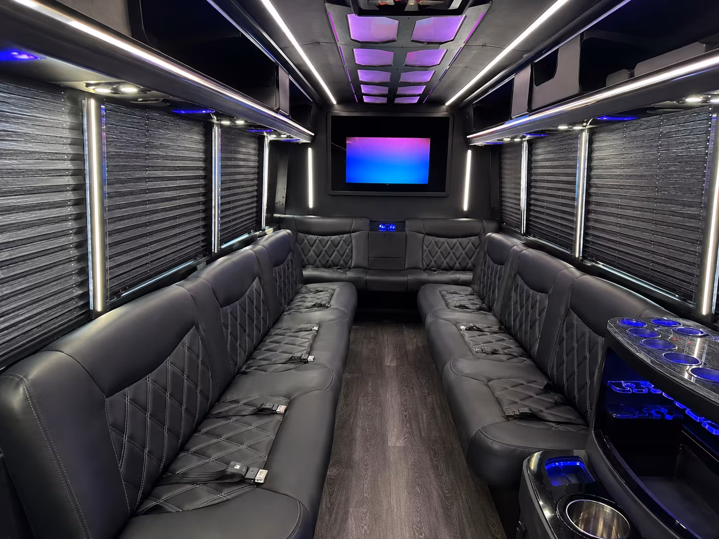 Hollywood Party Bus Rental