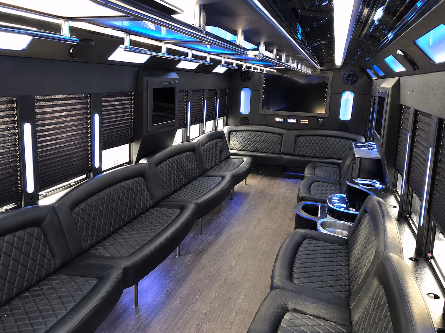 Hollywood Prom & Homecoming Transportation party bus exterior