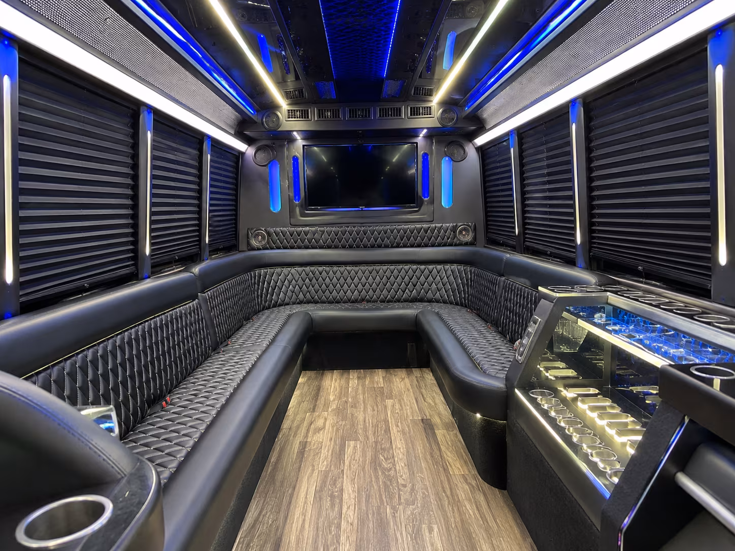 Miami Gardens Birthday, Sweet 16, & Quinceañera Party Bus Rentals