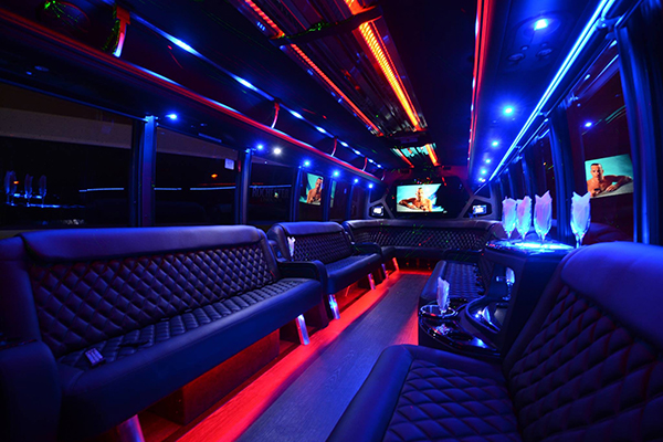 40-passenger-party-bus-rental-hollywood
